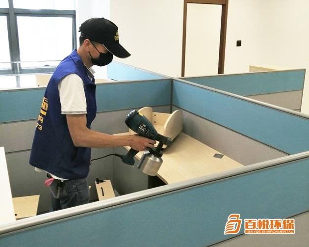 百悅環(huán)保推薦：汽車車內(nèi)如何除甲醛，甲醛又從哪來(lái)？